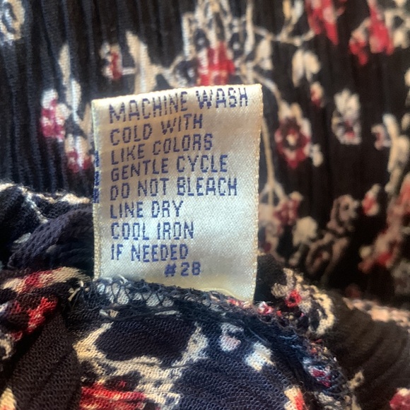 J Gee Black Floral Ruffle Fringe Dress Petite Small S Elastic Scoop Neckline - Picture 8 of 8